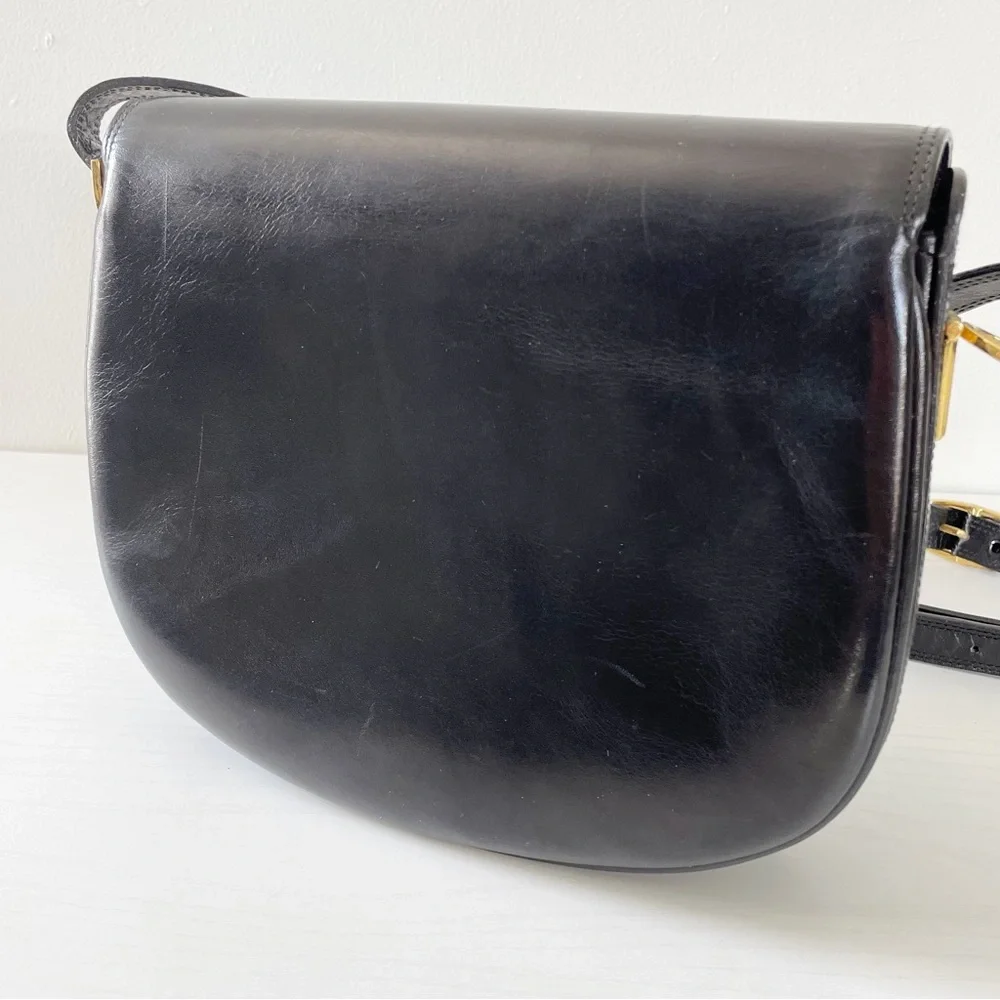 Bally black box calf leather vintage shoulder bag